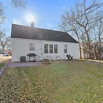 Charming 1940\'S Cottage