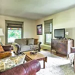Historic Gem With Deck, Walk To Downtown Rapid City!
