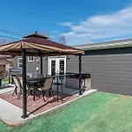 Gazebo 4Br Ping Pong Arcade Room
