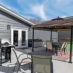 Gazebo 4Br Ping Pong Arcade Room