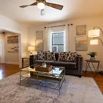 Luxury Home W/ Private Patio Mins Away From Dt Rc