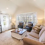 Luxurious Historic Renovated Bungalow Dt Rapid City With Private Patio