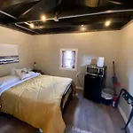 Cabin 7 At Horse Creek Resort