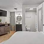 Black Forest Inn Bed & Breakfast