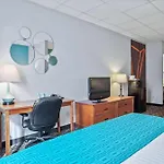 Elevation Inn & Suites, Trademark Collection By Wyndham