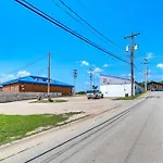 Quiet Rapid City Getaway - Near Dinosaur Park!