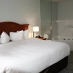 Travelodge By Wyndham Rapid City - Black Hills
