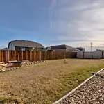 Family Friendly, Locally Owned, Home On A Hill!