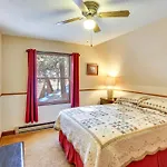 Cozy Black Hills Nature Retreat With Private Deck!