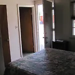 Garden Cottages Motel - Rapid City