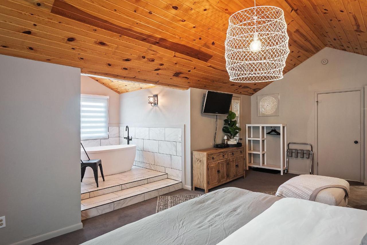 Black Forest Bed & Breakfast Rapid City
