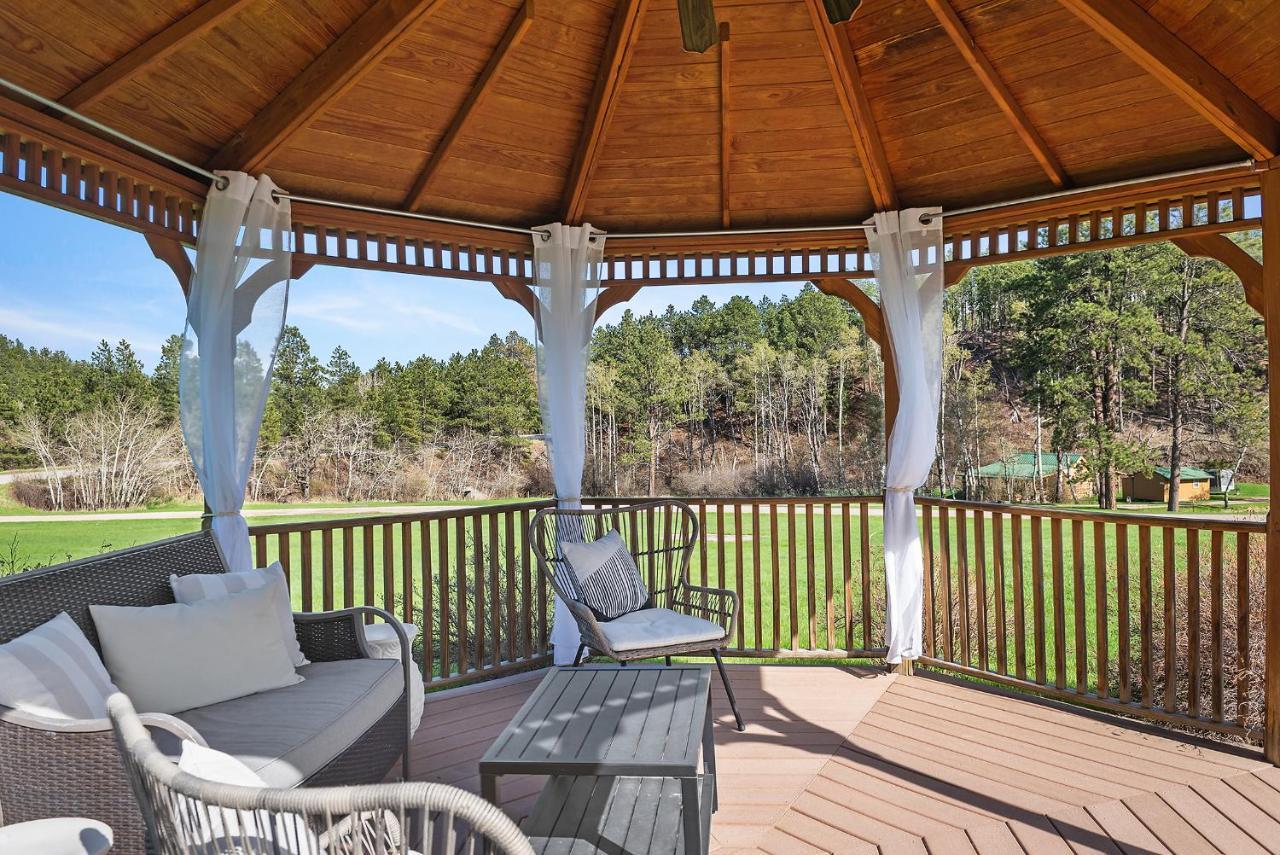 Black Forest Bed & Breakfast 3*