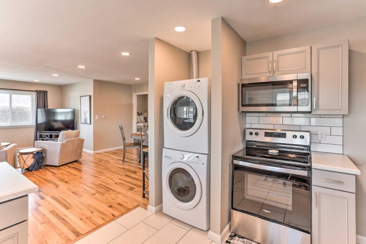Apartment Inviting Rapid Duplex Less Than 2 Mi To Downtown! *