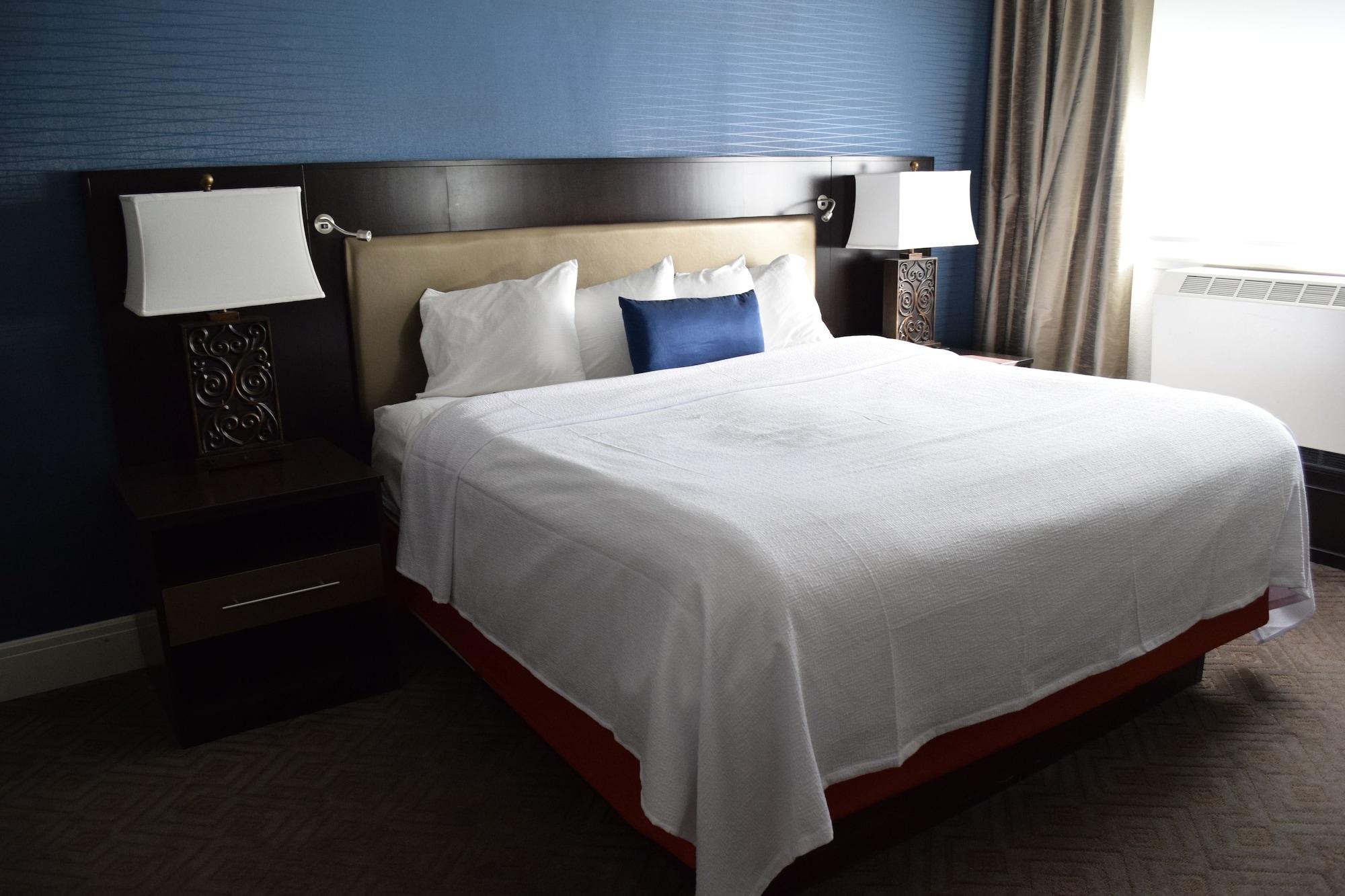 Hotel Alex Johnson Rapid City, Curio Collection By Hilton 4*
