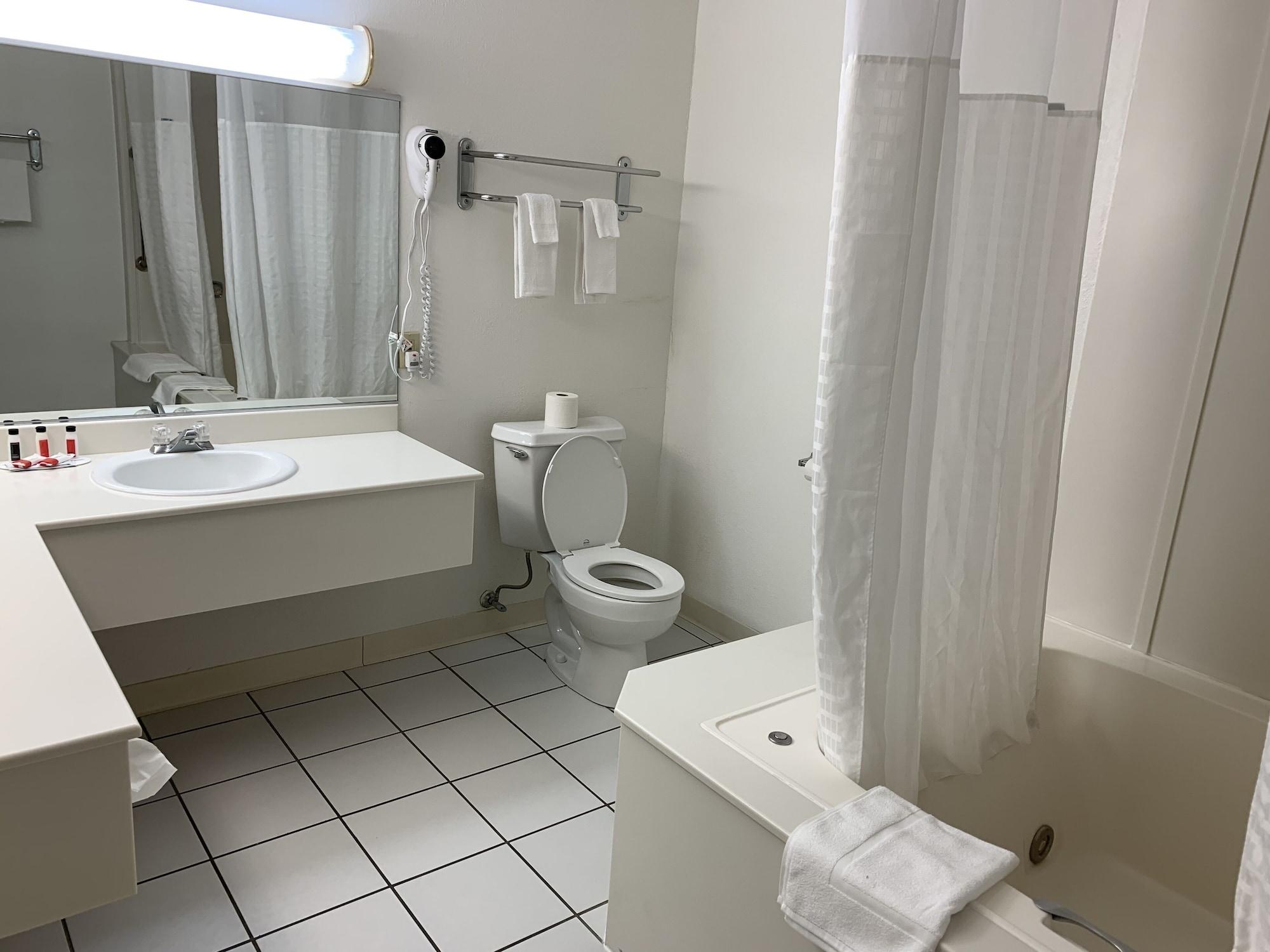 Travelodge By Wyndham Rapid