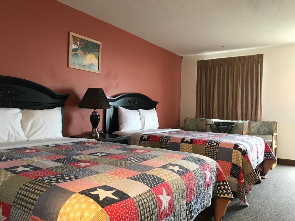 Big Sky Motel 2*