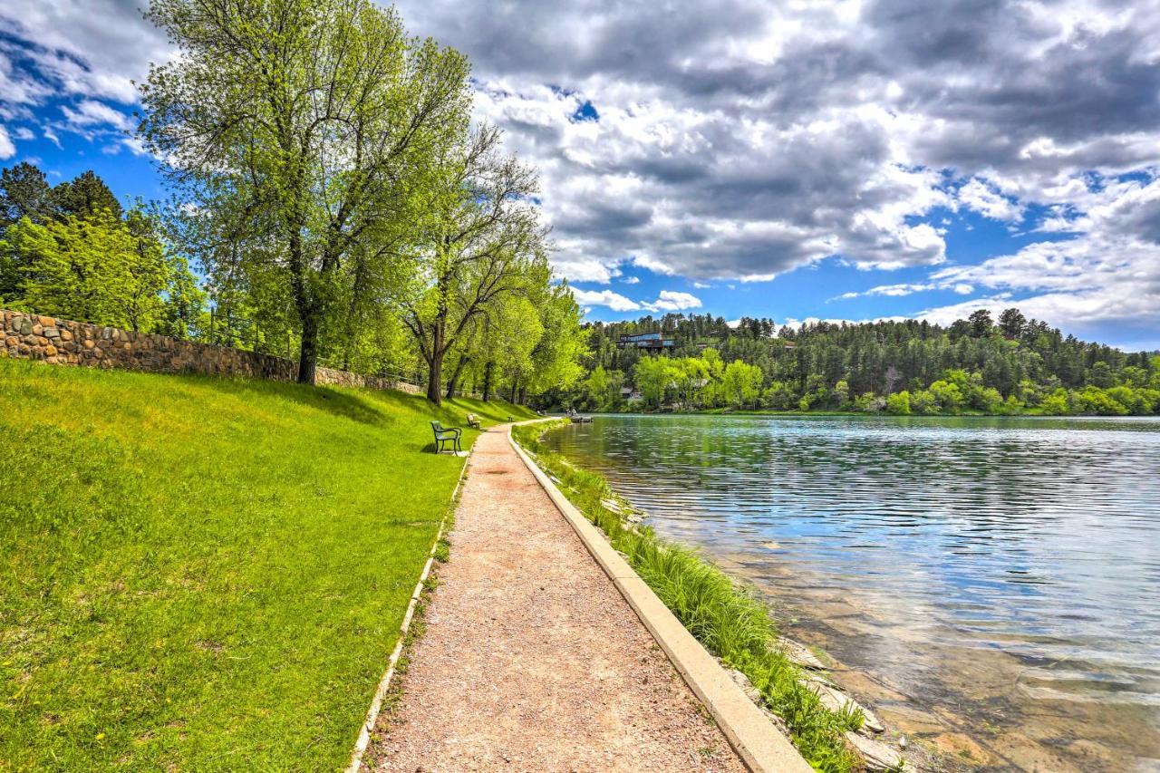 Charming Rapid Walk To Lake! Rapid City
