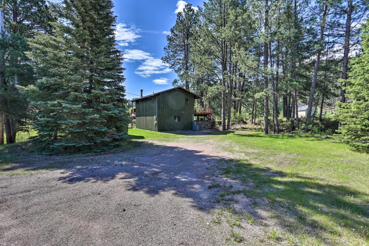 Creekside Rapid With Deck On 30 Acres! Holiday home Rapid City