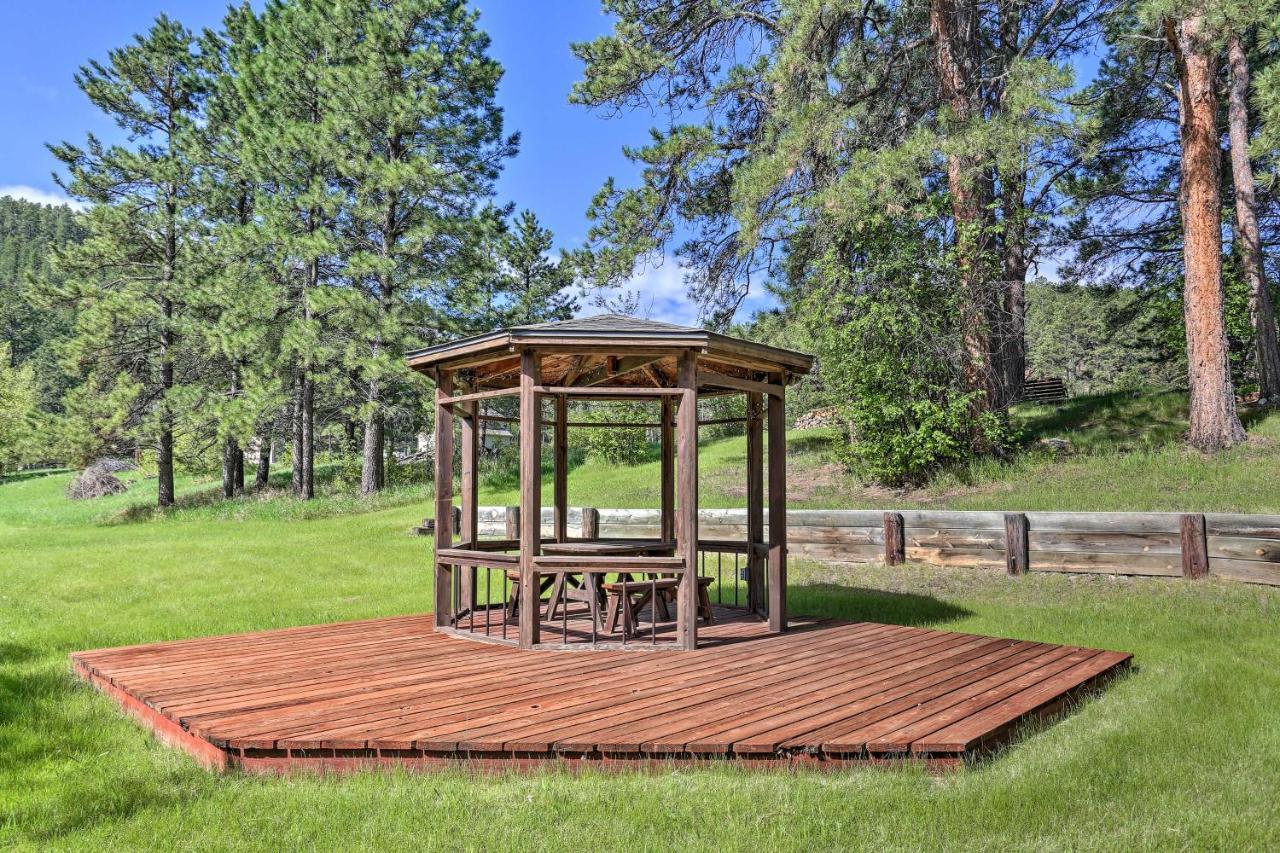 Creekside Rapid With Deck On 30 Acres! Rapid City