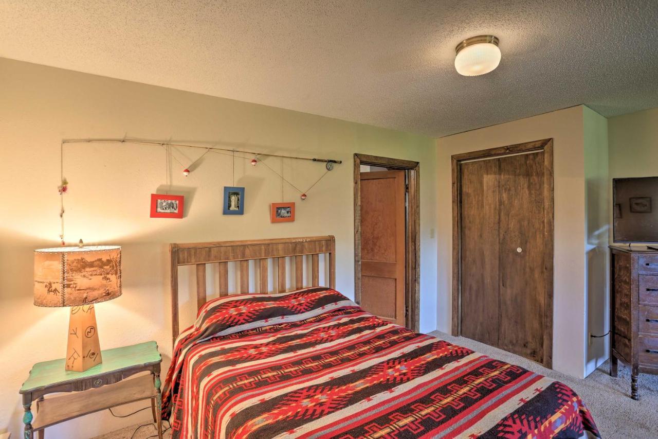 Creekside Rapid With Deck On 30 Acres! * Rapid City