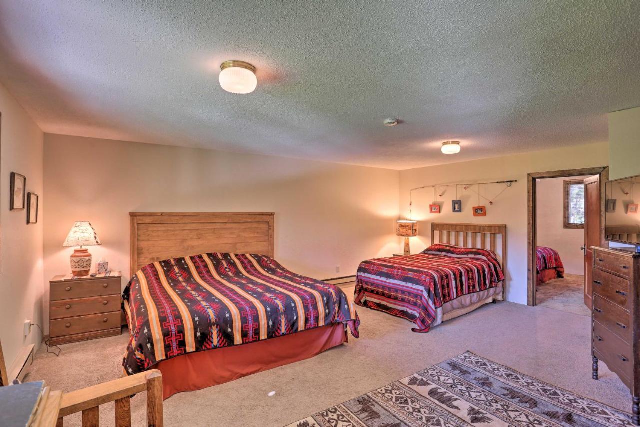 Creekside Rapid With Deck On 30 Acres! *