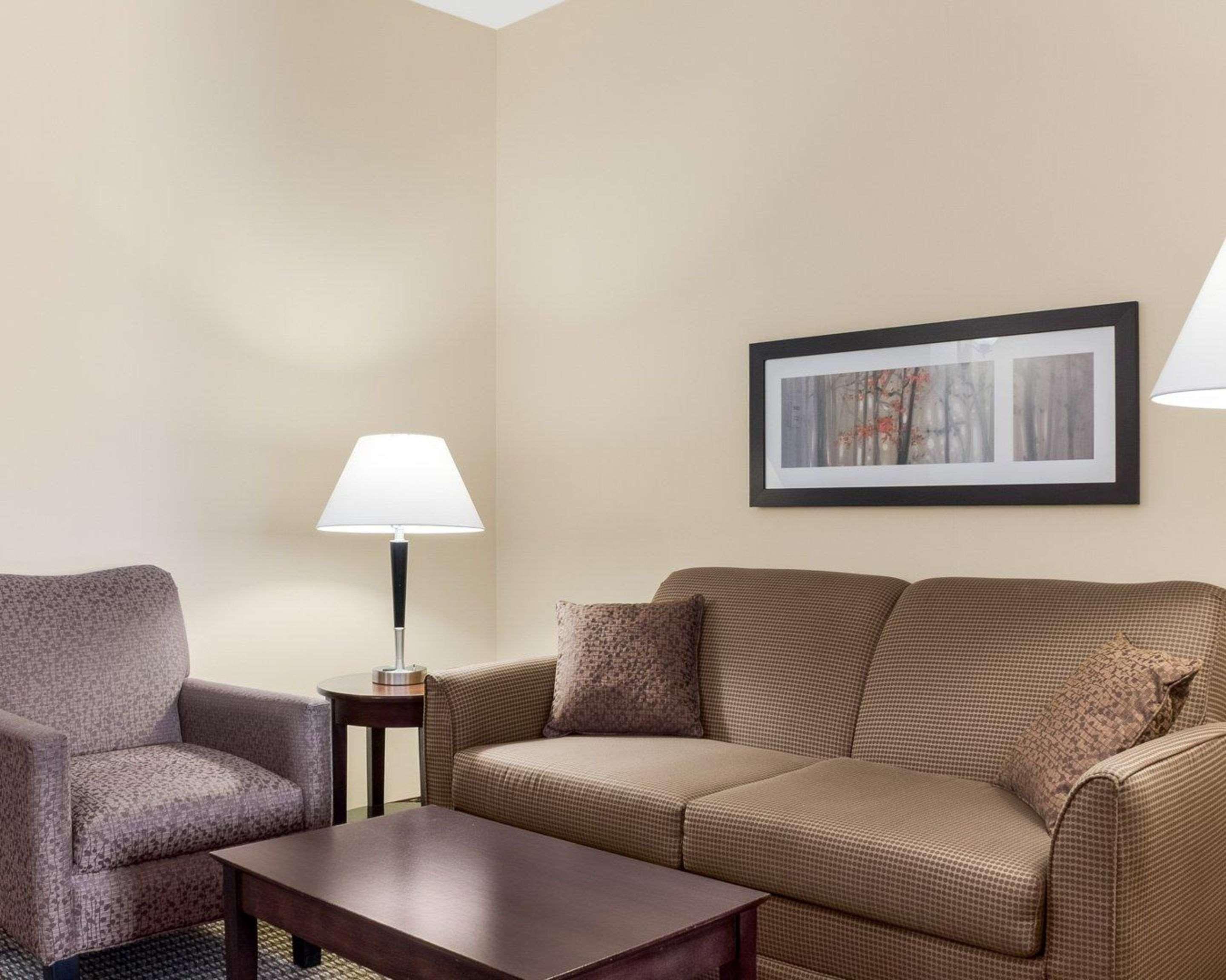 Hotel Comfort Conference Center Rapid 3*