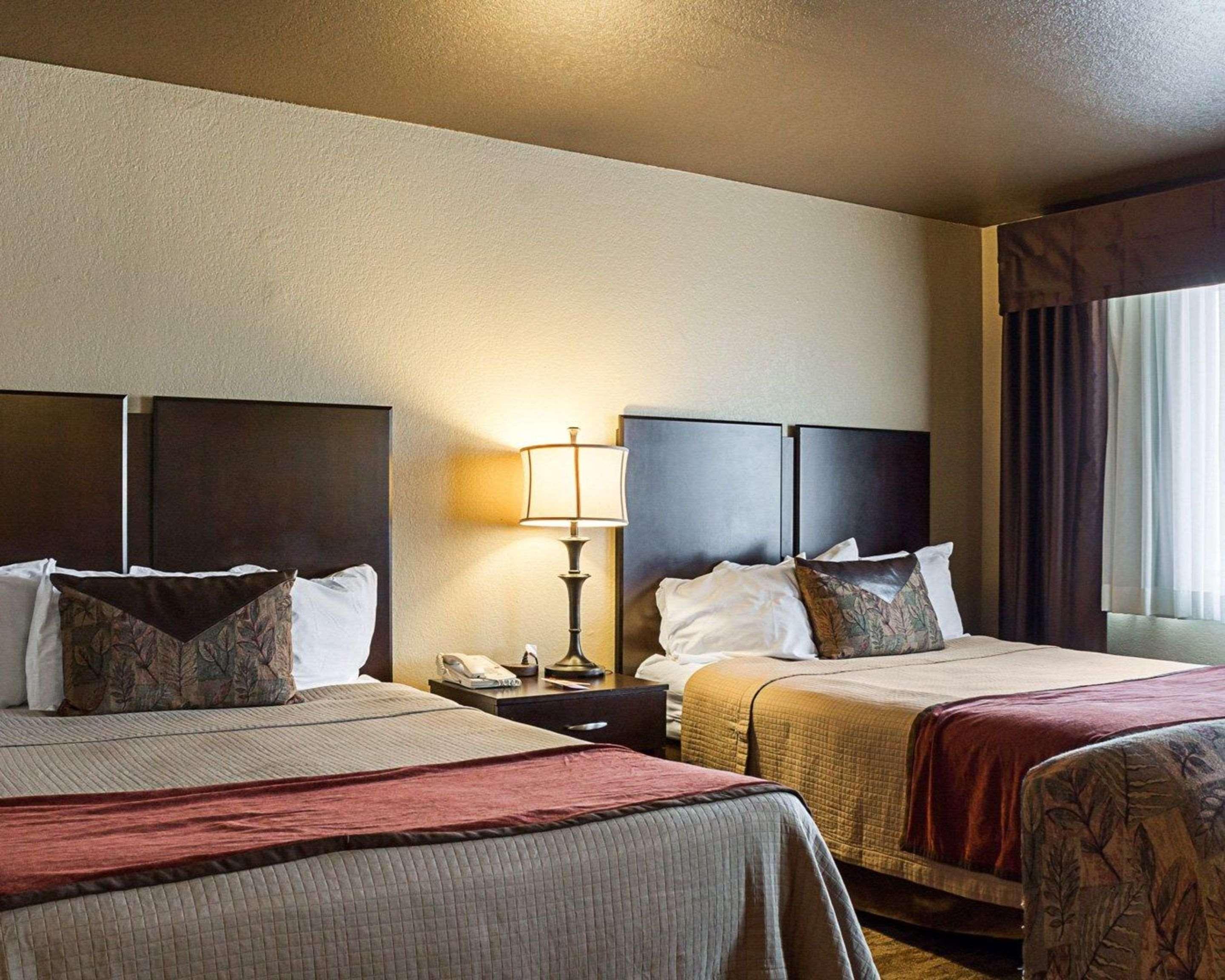 Econo Black Hills * Rapid City