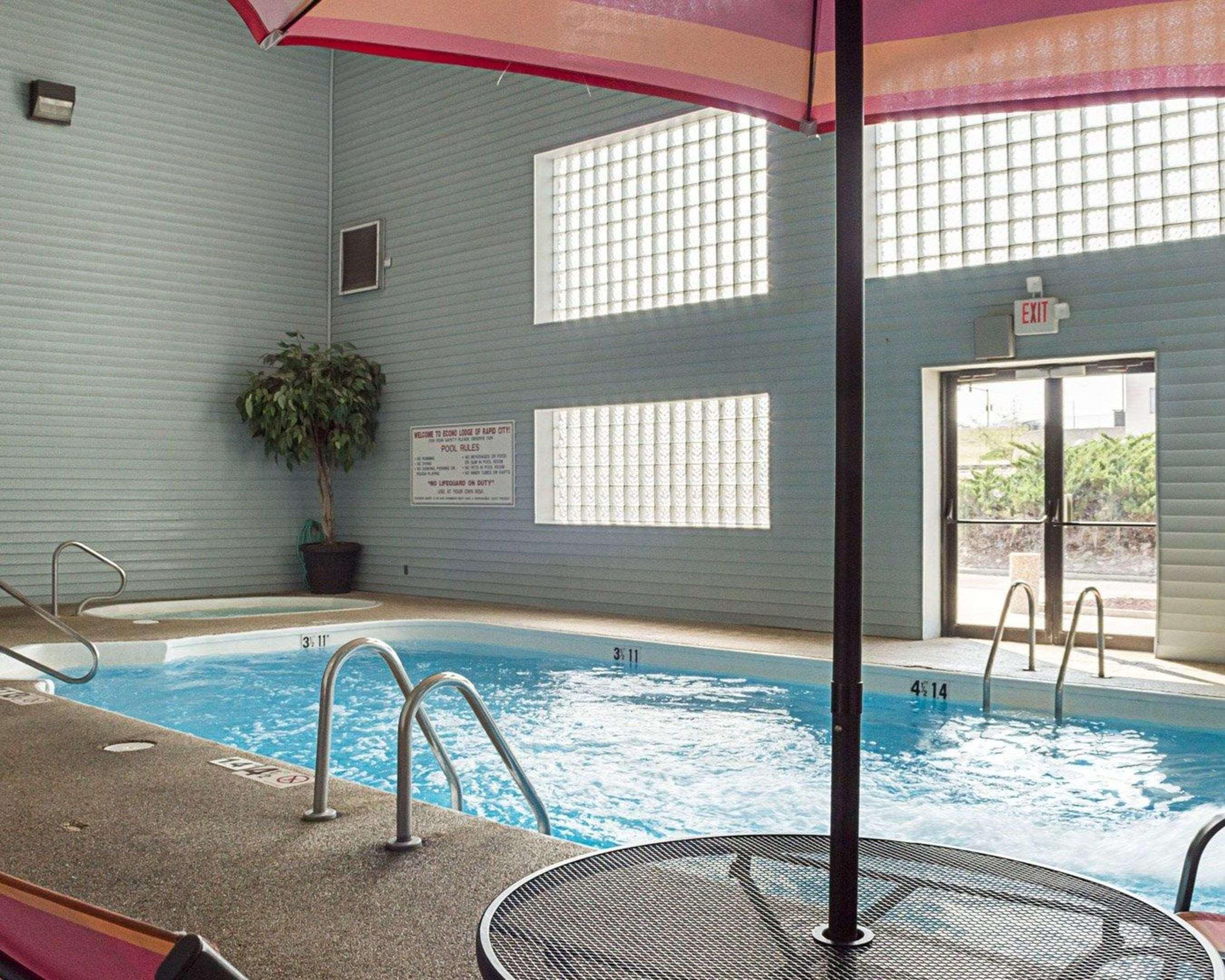 Econo Black Hills Lodge Rapid City