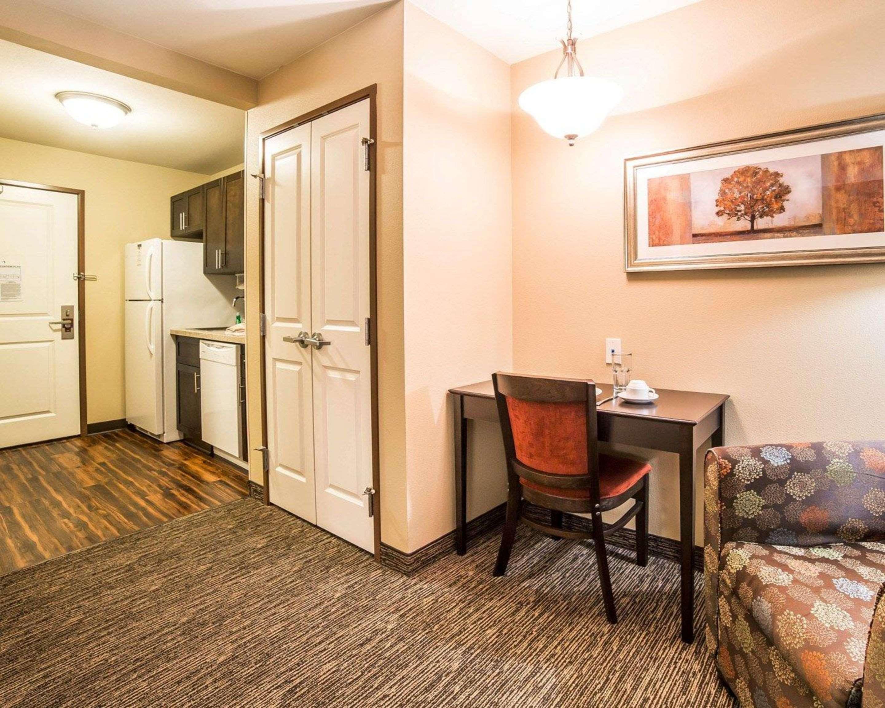 Hotel Mainstay Rapid 2*