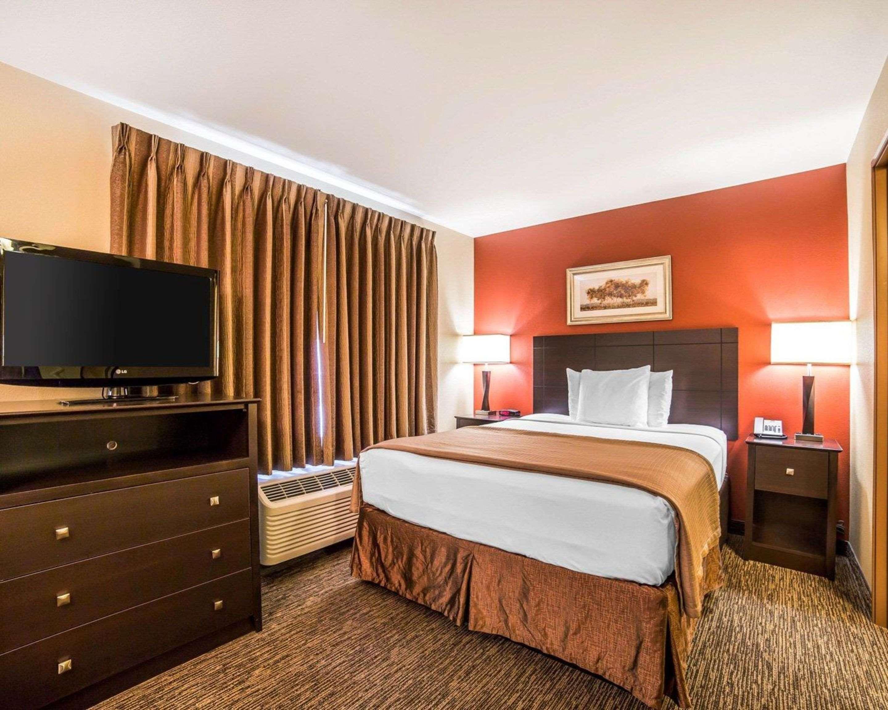 Mainstay Rapid Hotel 2*