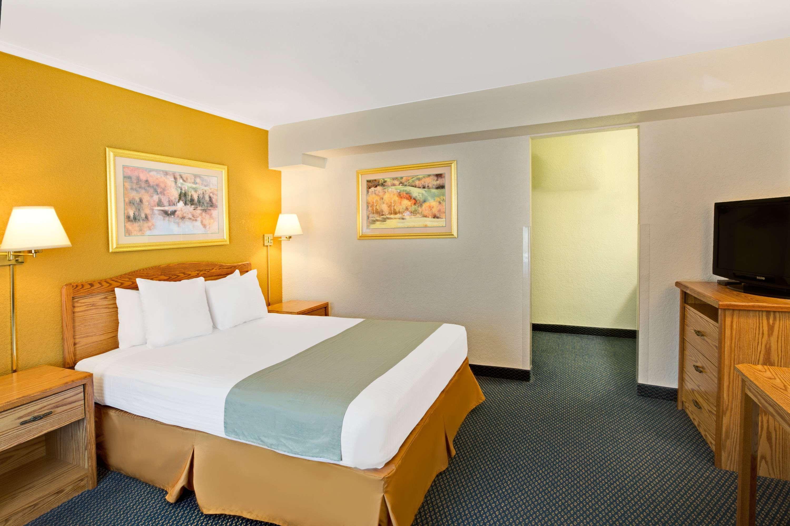 Hotel Travelodge By Wyndham Rapid 2*