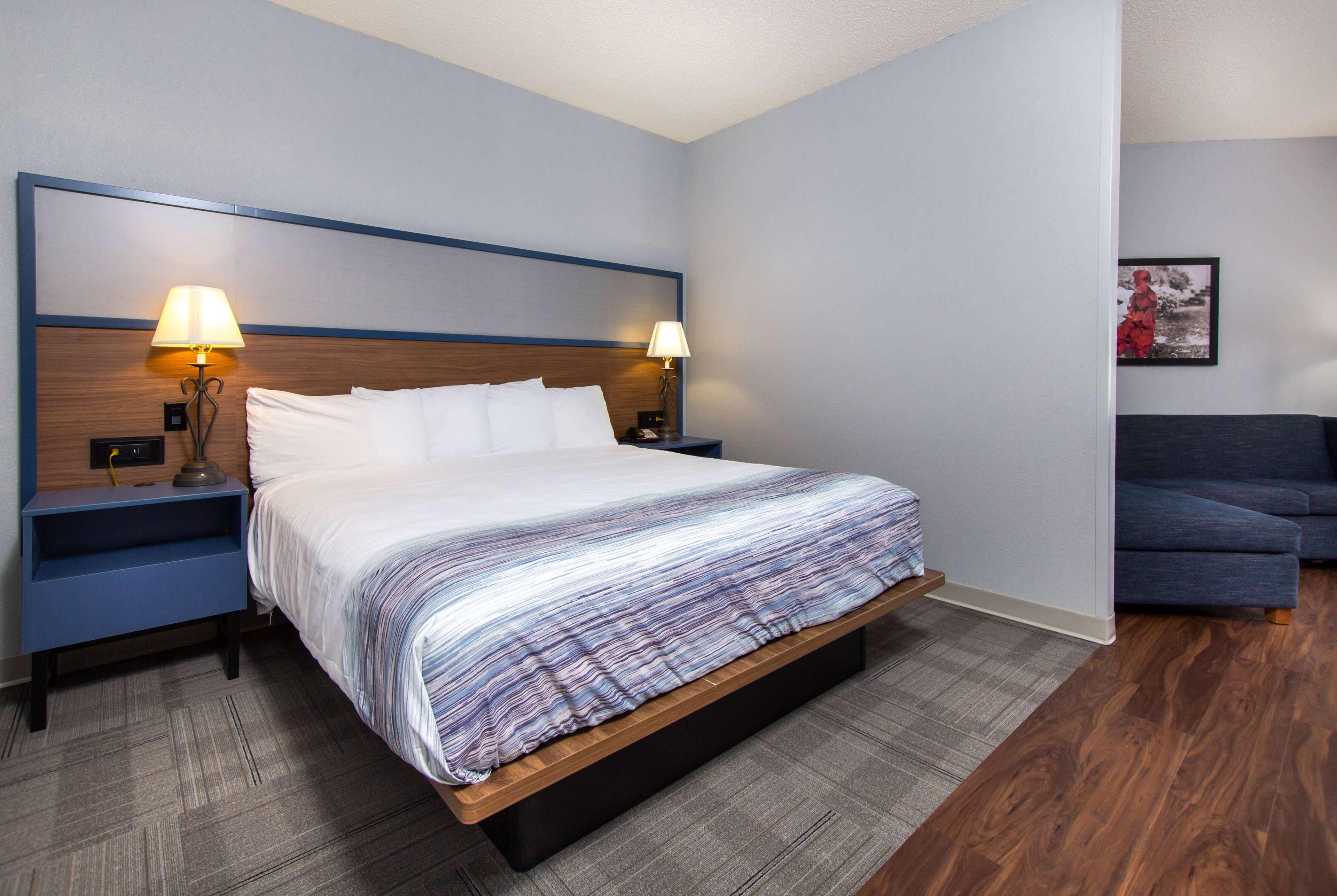 Americinn And Rapid Rapid City