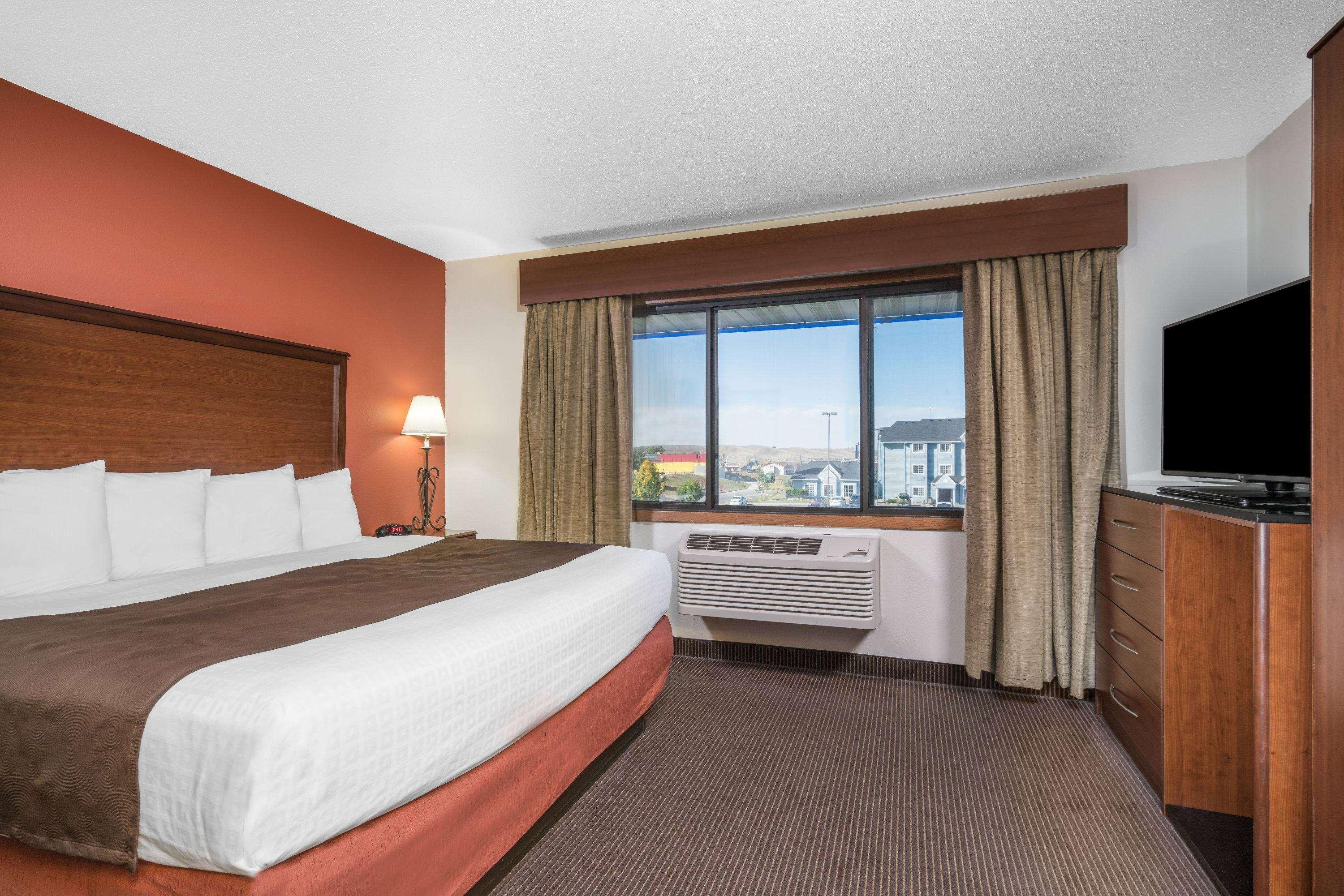 Americinn And Rapid
