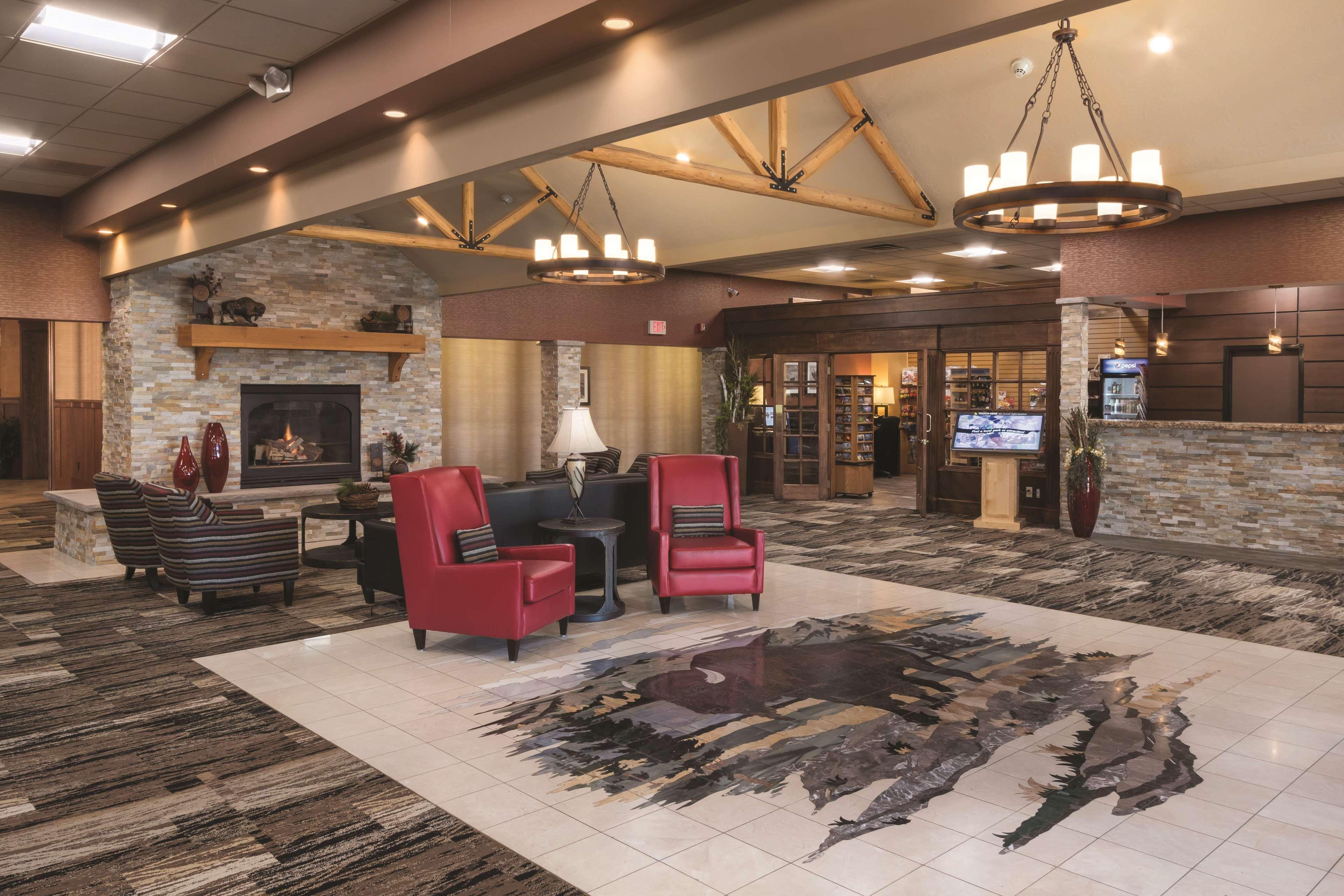 Western Ramkota 3*