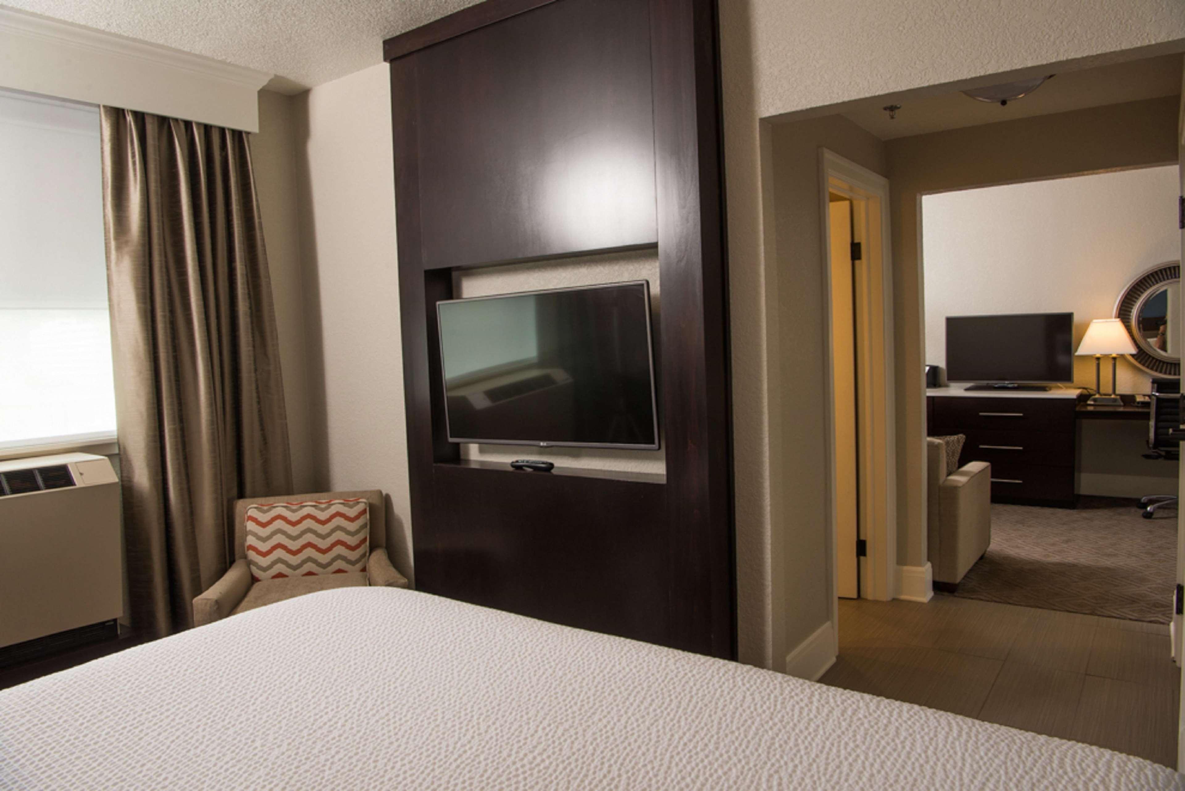 Hotel Alex Johnson Rapid City, Curio Collection By Hilton Rapid City