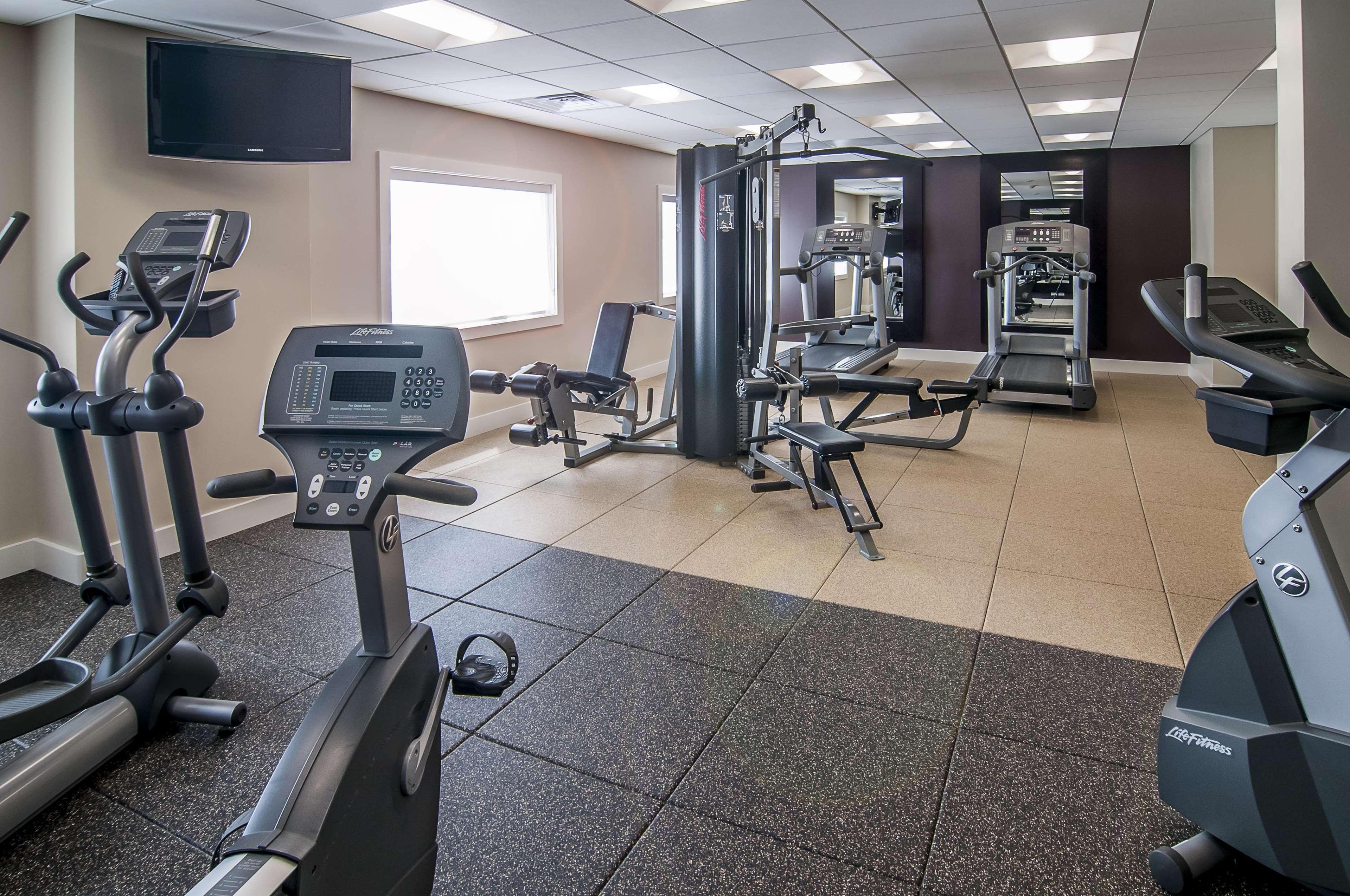 Alex Johnson Rapid City, Curio Collection By Hilton 4*