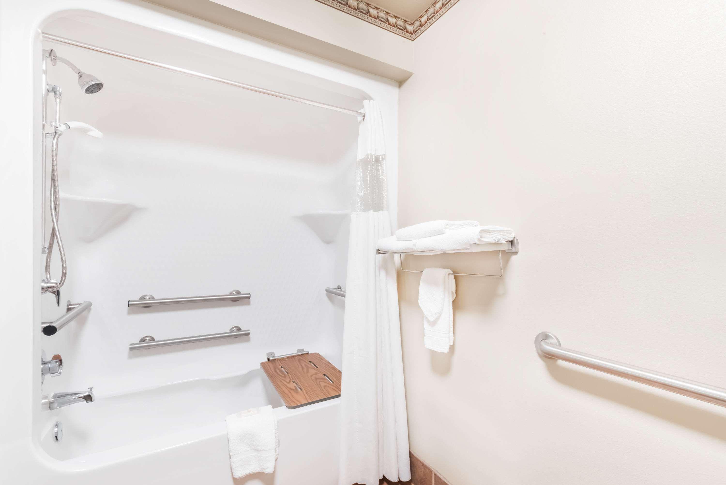 Hotel Elevation & Suites, Trademark Collection By Wyndham Rapid City