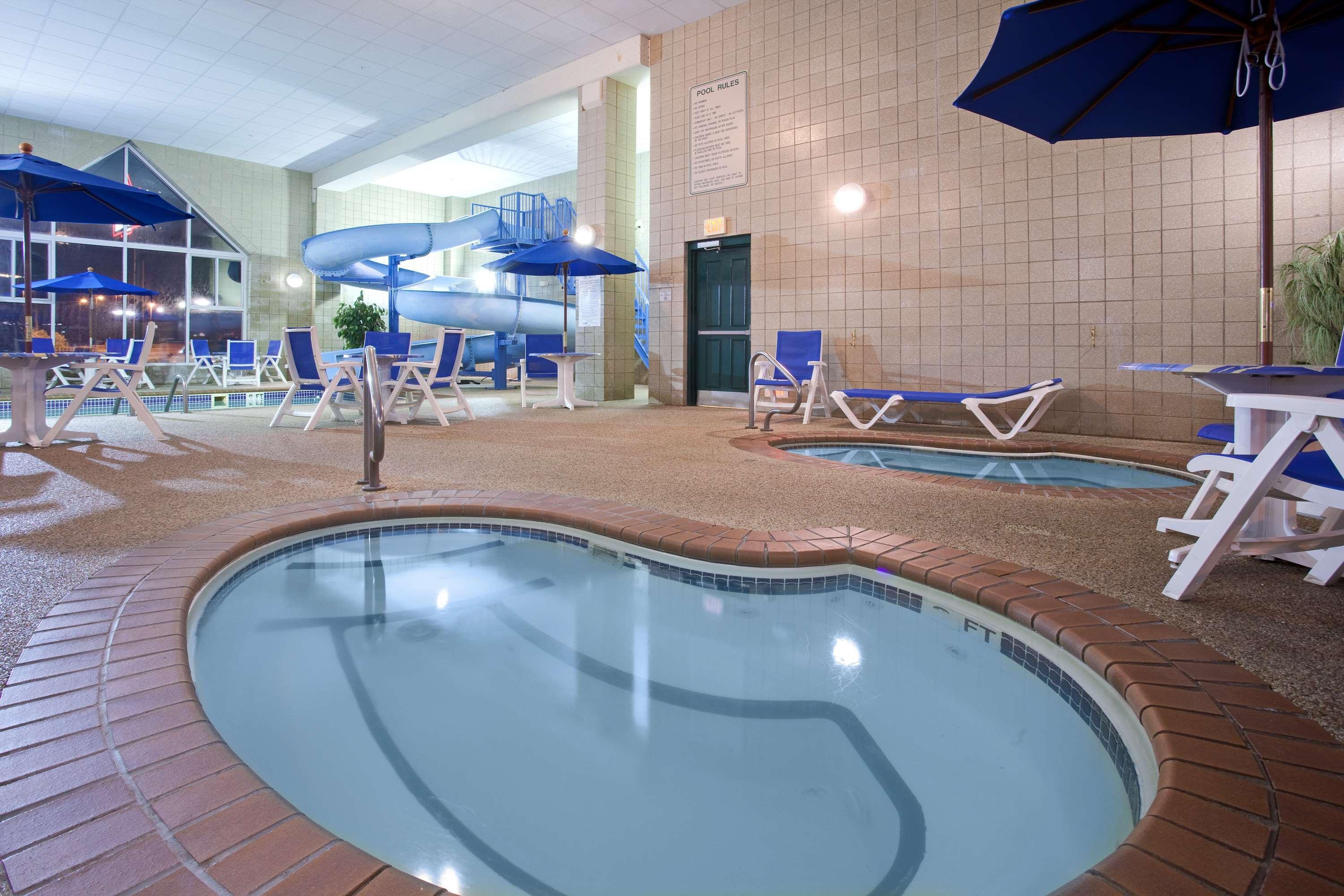 Country & By Radisson, Rapid City, Sd Hotel