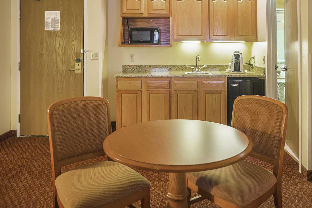 Inn Quality Near Monument Health Rapid Hospital 2*