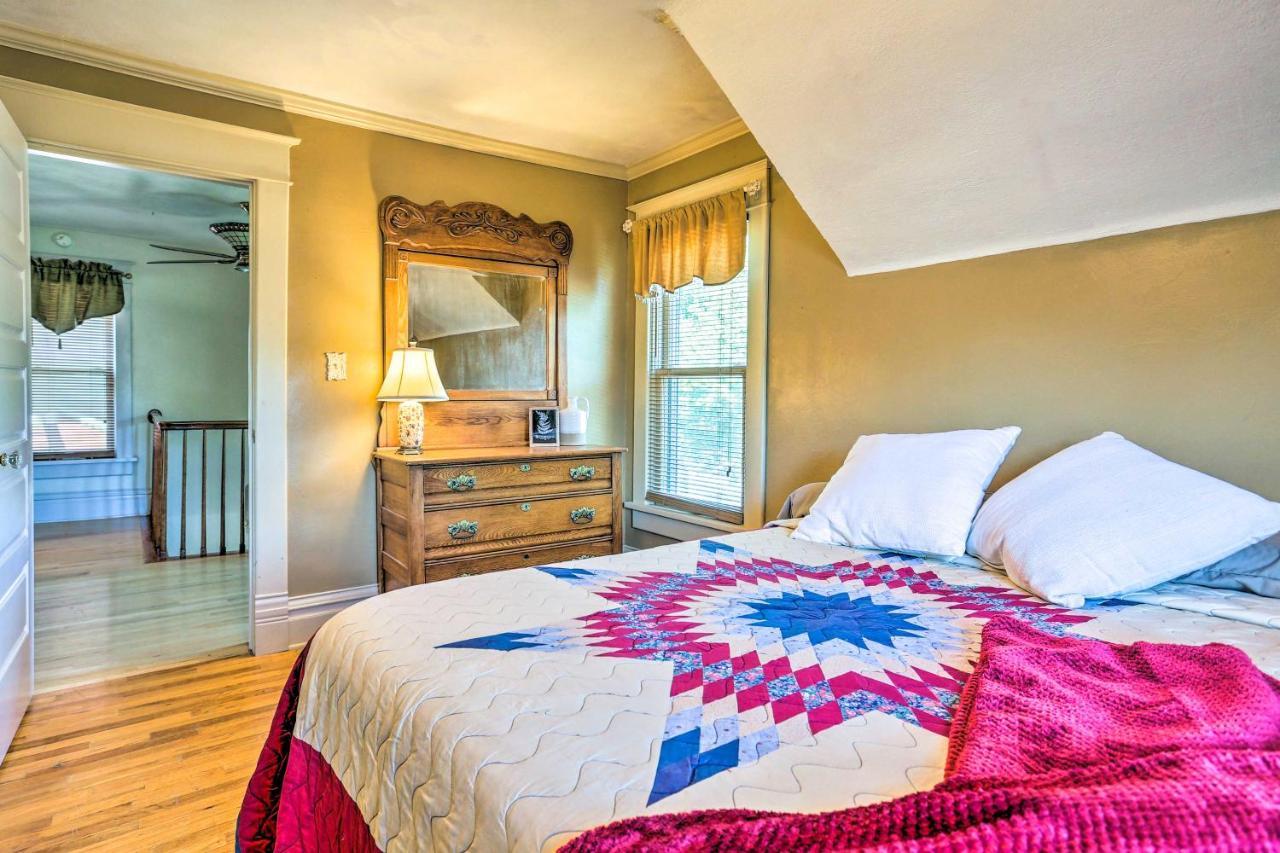 Holiday home Historic Gem With Deck, Walk To Downtown Rapid City! Rapid City