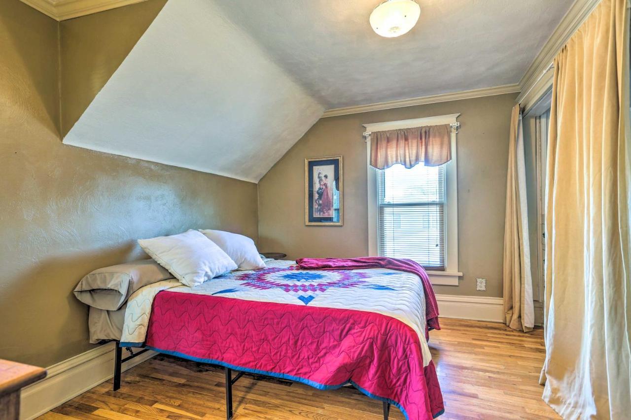 Historic Gem With Deck, Walk To Downtown Rapid City!