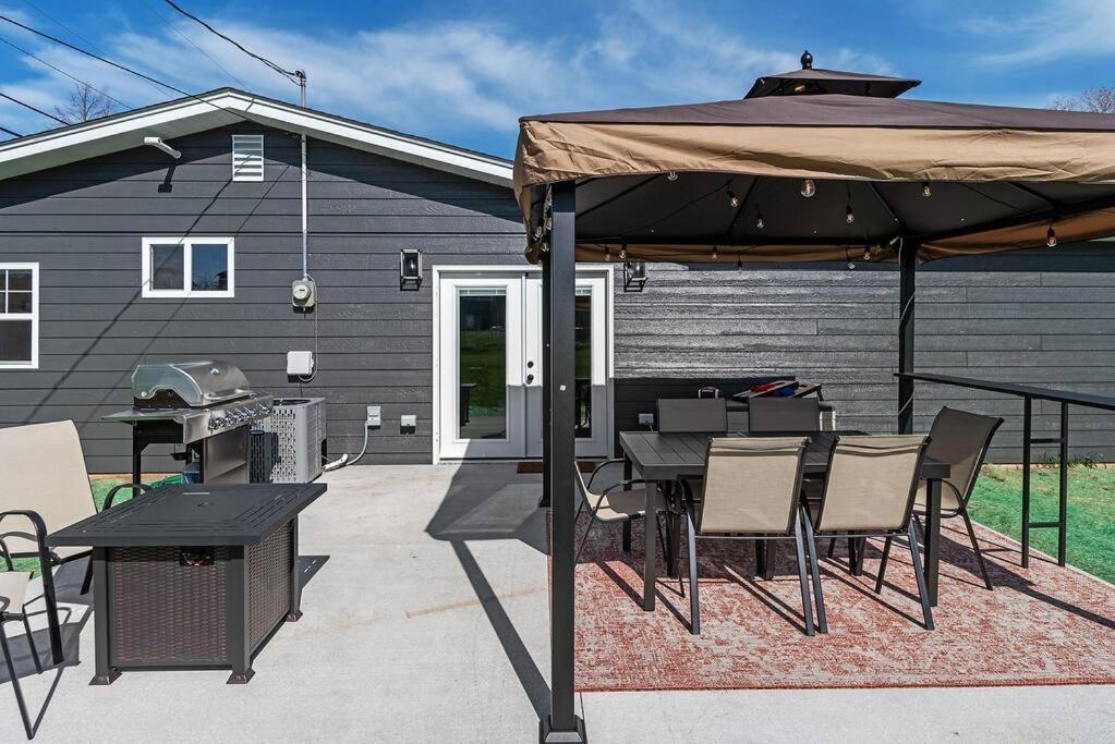 Gazebo 4br Ping Pong Arcade * Rapid City