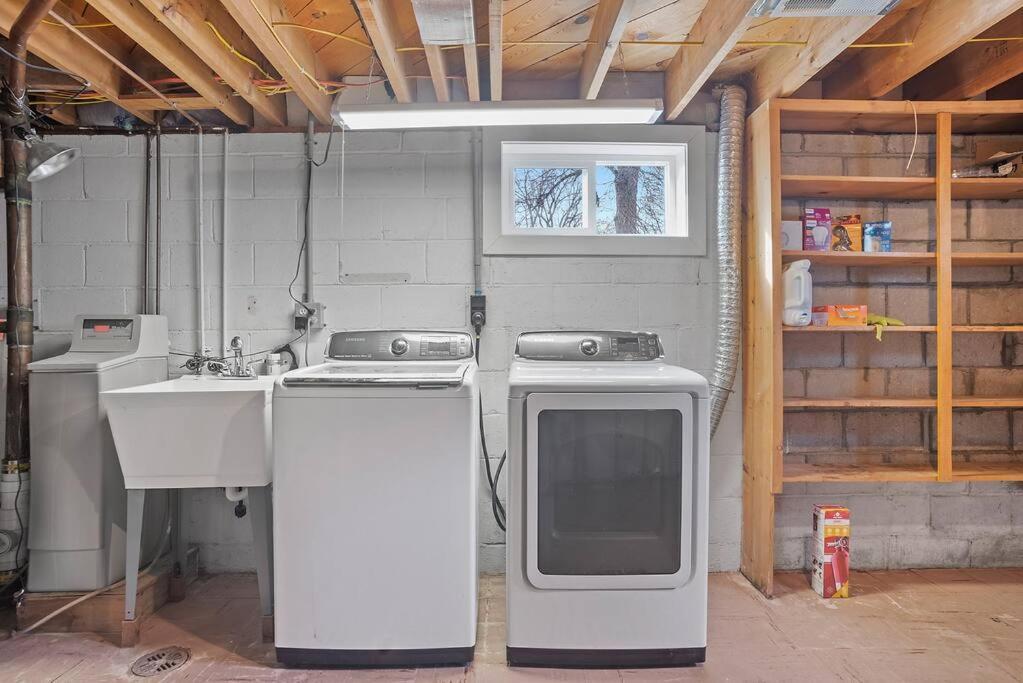 Holiday home Walk To Parks Pet Friendly Neighborhood Rapid City