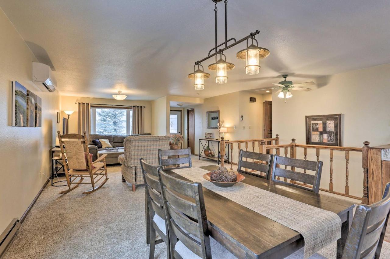 Rapid Vacation With Wraparound Deck! * Rapid City