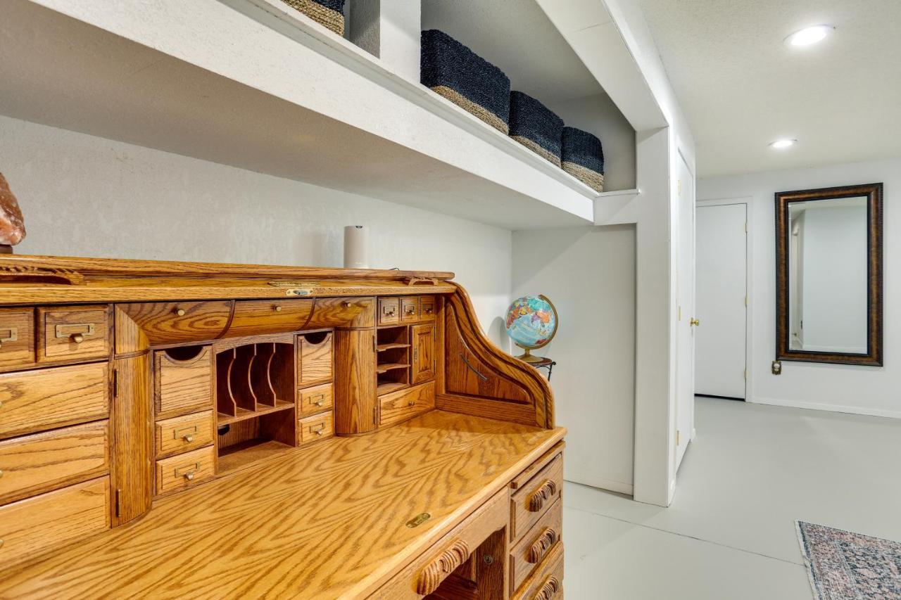 With Mountain Views! Apartment Rapid City