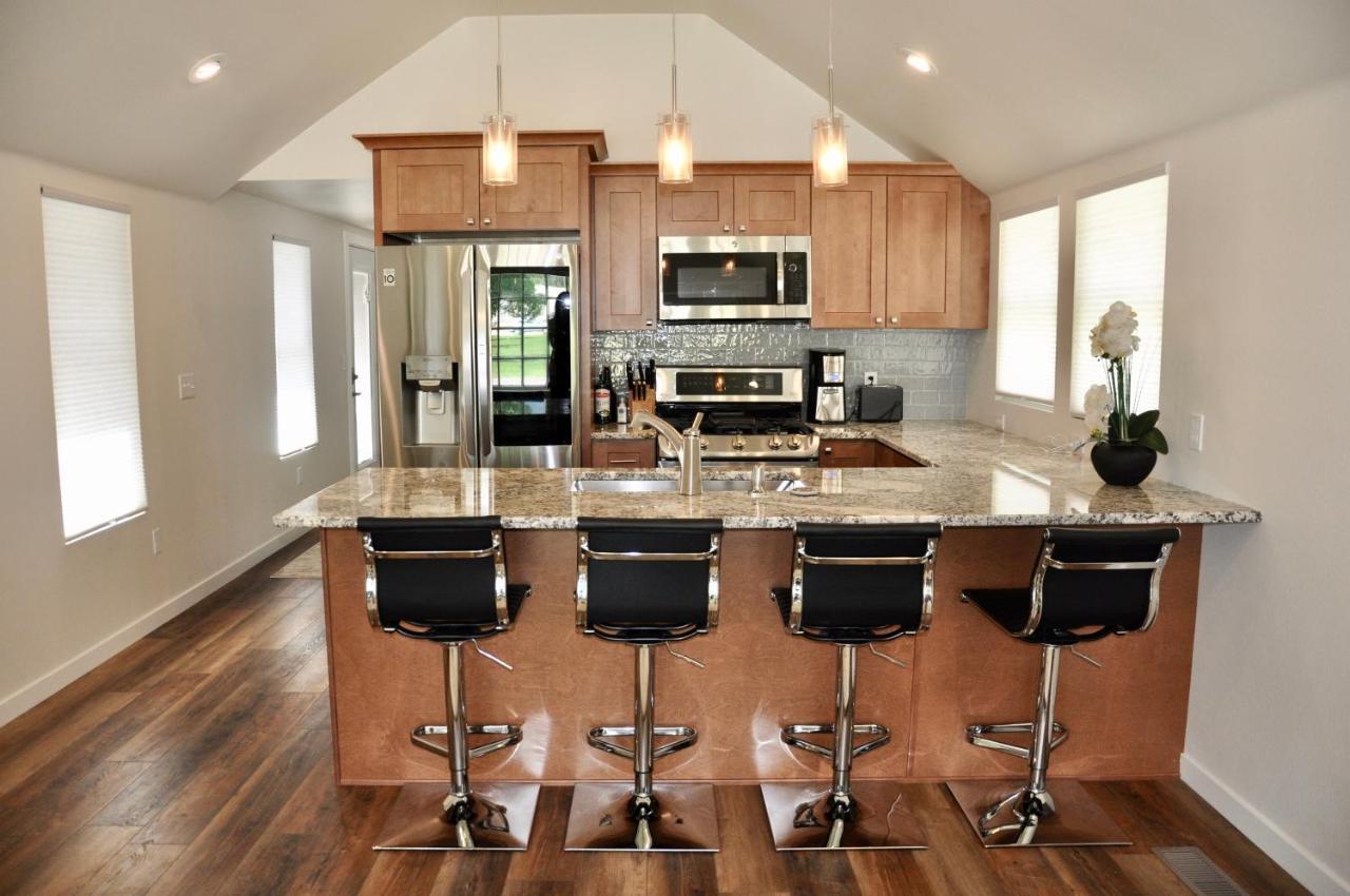 Luxurious Historic Renovated Dt Rapid With Private Patio Holiday home Rapid City