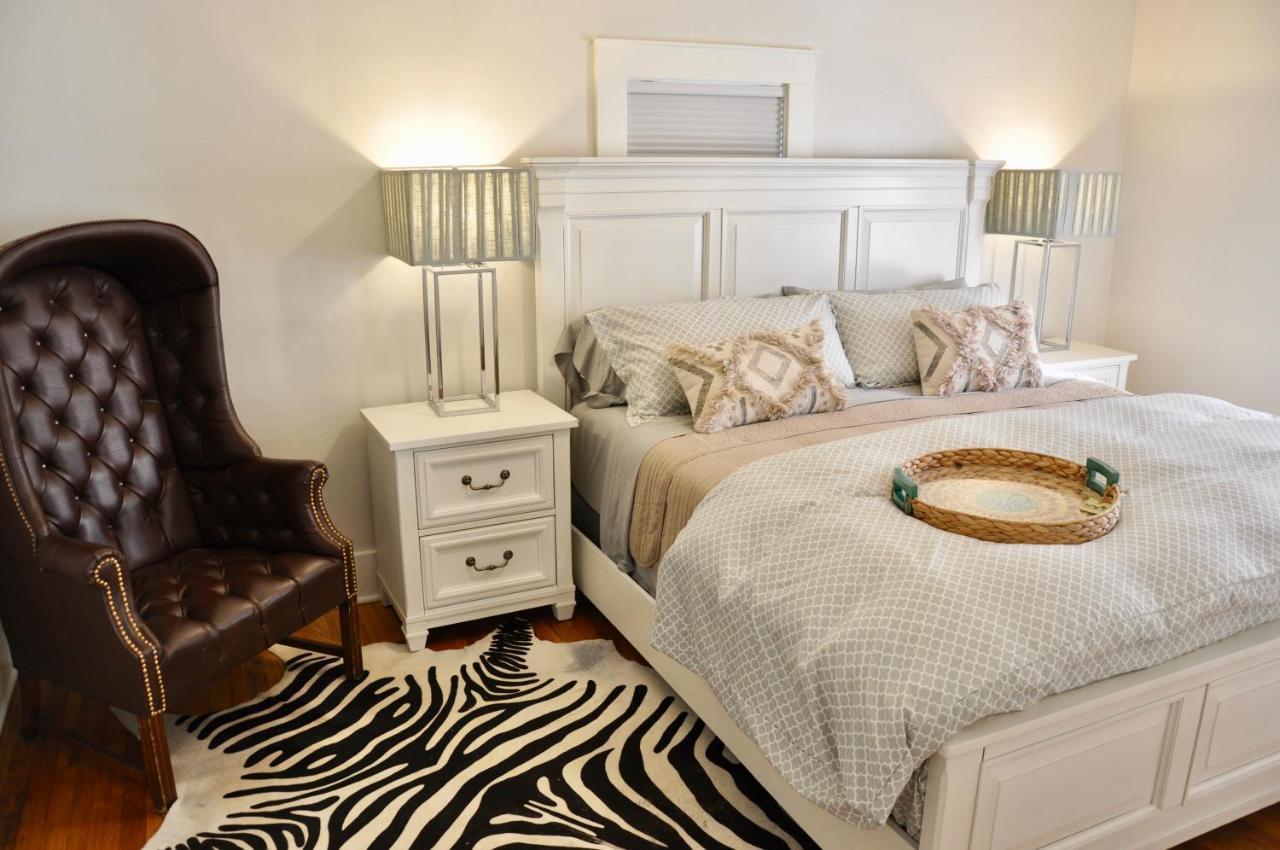 Cozy 2 Bdrm Vacation - 1 Mile To Dtwn Rapid Apartment Rapid City