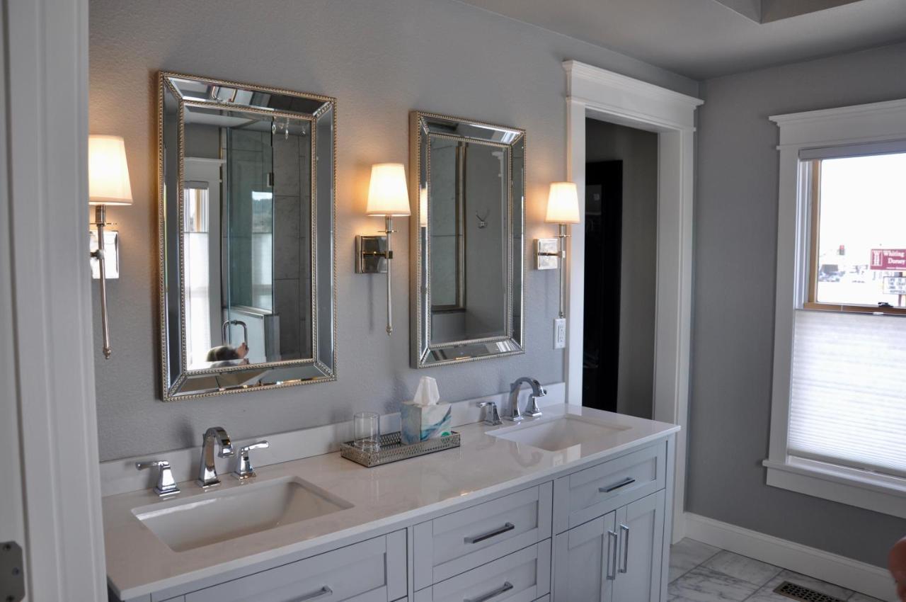 Luxury W/ Private Patio Mins Away From Dt Rc *