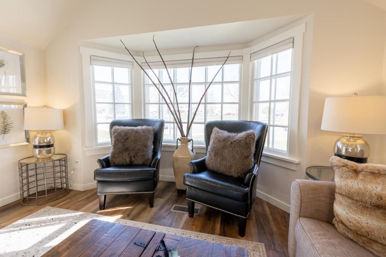 Luxurious Historic Renovated Dt Rapid With Private Patio Holiday home *