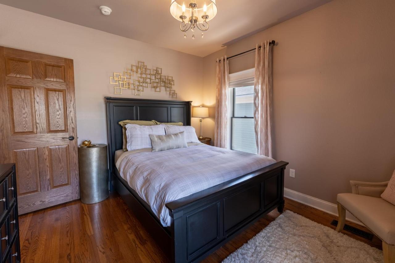 Luxury W/ Private Patio Mins Away From Dt Rc Rapid City